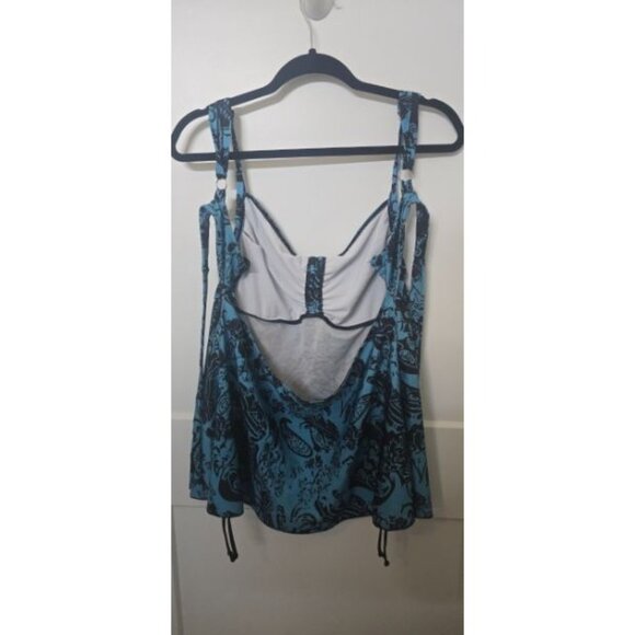 Light Blue Paisley Print Tankini swim suit top with boy shorts - Picture 2 of 5